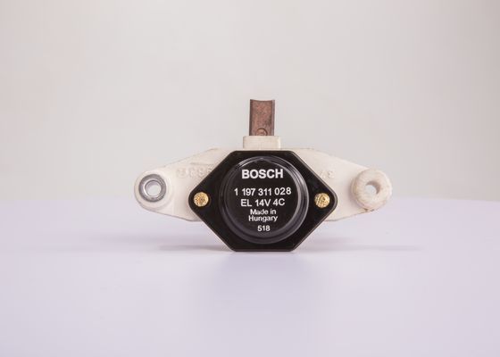 BOSCH Generatorregler (1 197 311 028)